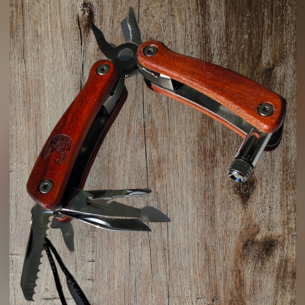 Wood Multitool Stainless - Picture 3 of 7